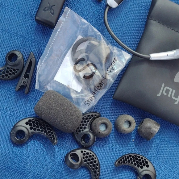 Jaybird Earbuds True Wireless NWOT - Picture 3 of 3